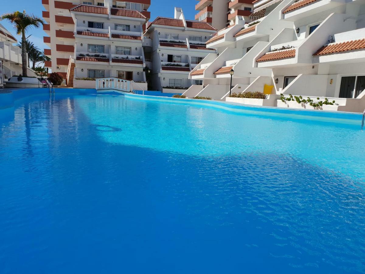 Casa Las Flores With Heated Pool, Only 490 Meters To The Beach, Balcony, Wifi Lägenhet Arona  Exteriör bild